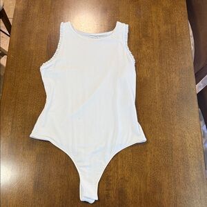 Elegant White Sleeveless Jumpsuit